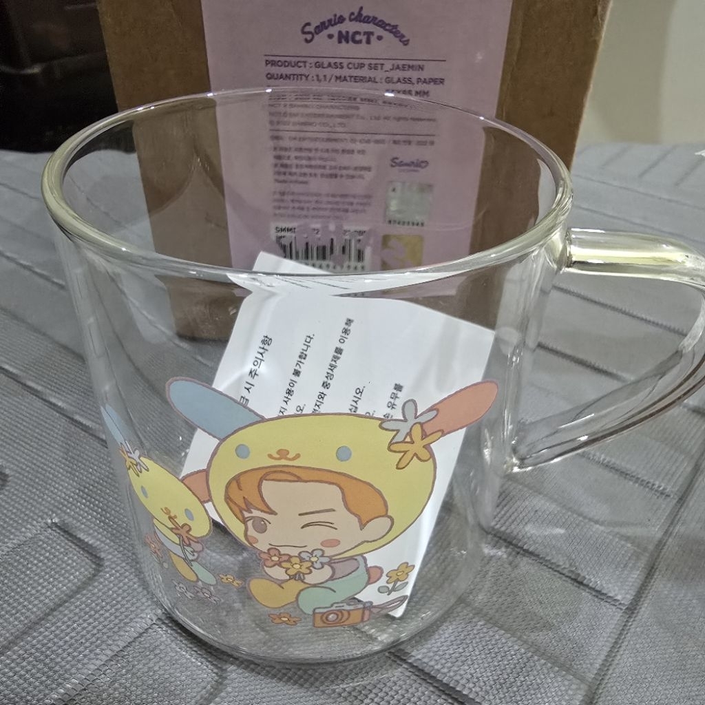 glass cup sanrio X nct renjun official