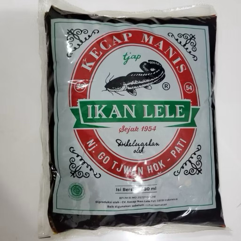Kecap Hitam Manis 1 Kg. Kecap Manis Cap Ikan Lele.
