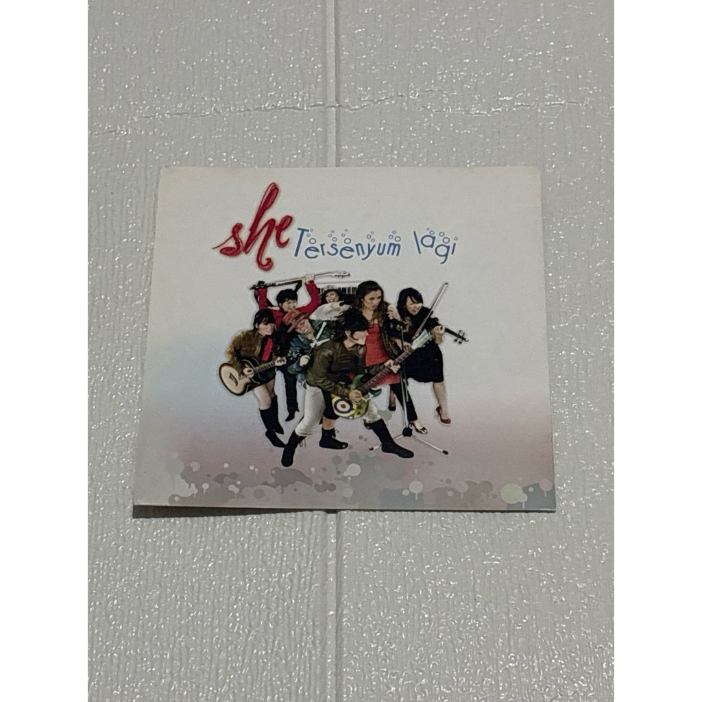 CD ALBUM SHE TERSENYUM LAGI ORIGINAL