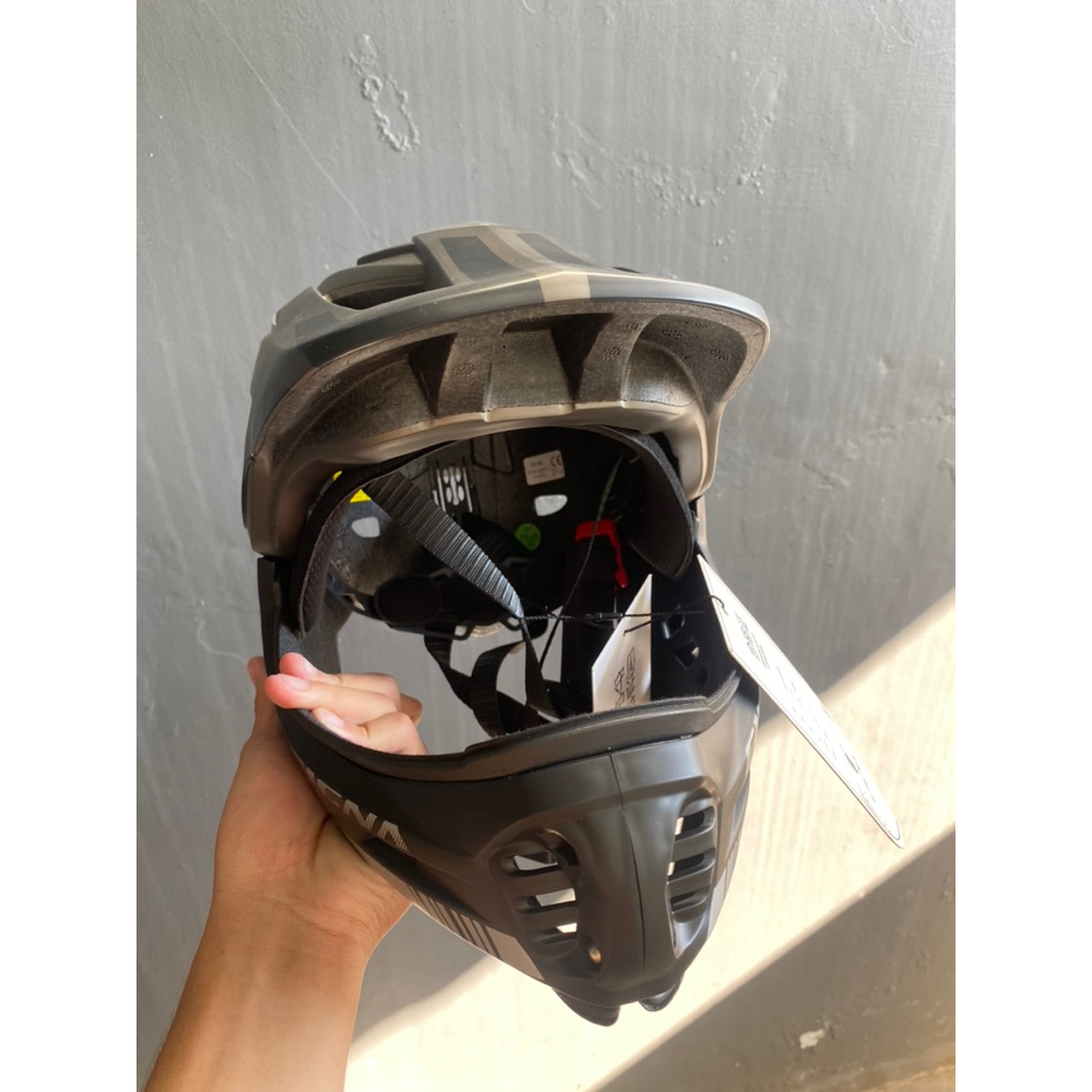 helm sepeda/pushbike cigna untuk anak kecil fullface