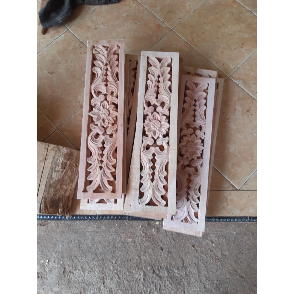 ukiran kayu ornamen ukir loster roster angin angin 12*50 cm