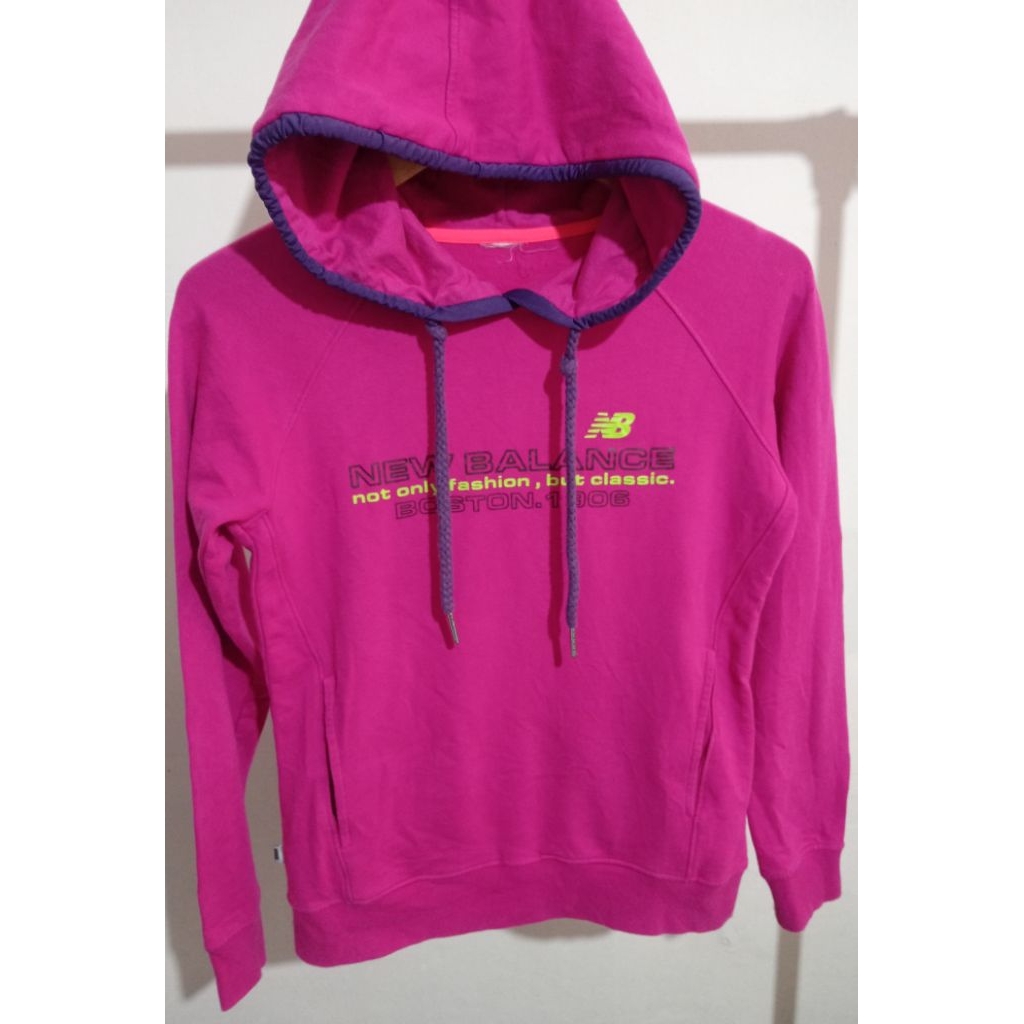 Hoddie Tebal by NB non tag edisi Boston