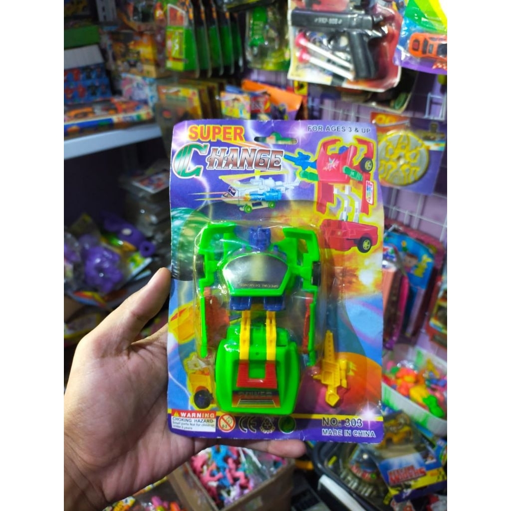 robot mobil Transformers jadul