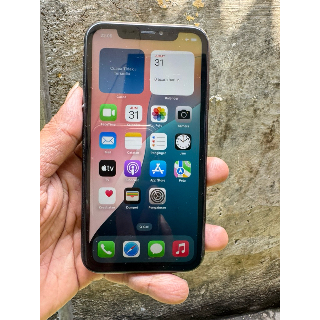 iPhone XR 64GB Hitam Bypass Wifi Only