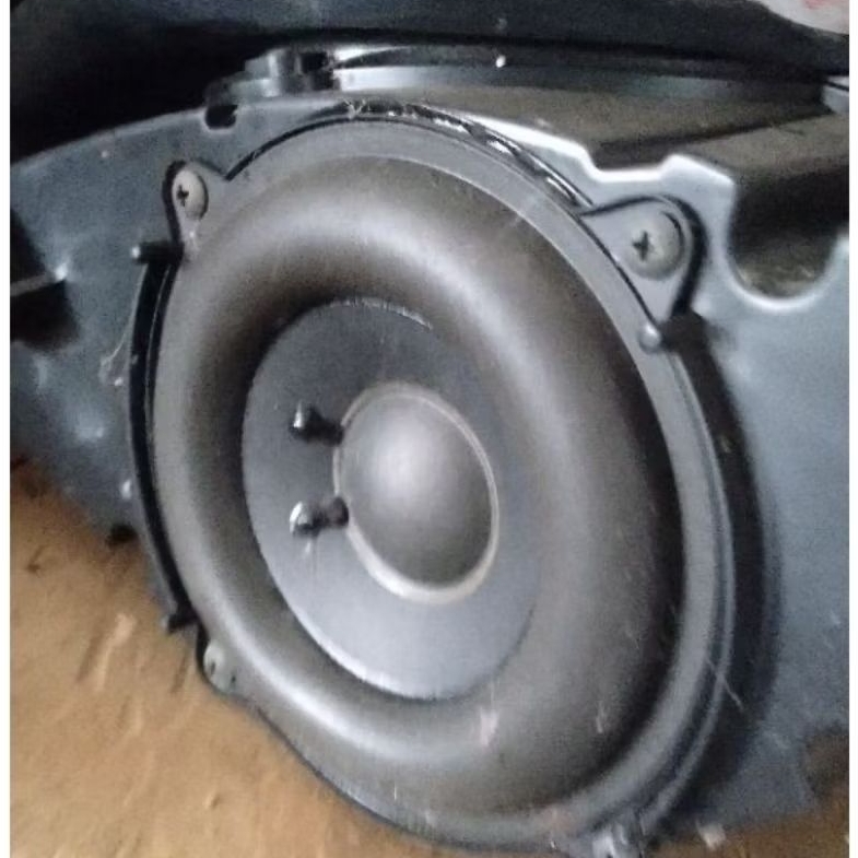 SPEAKER XBR POLYTRON 5 INCH SUBWOOFER ORI COPOTAN DARI TV POLYTRON 29 inch(cek deskripsi)