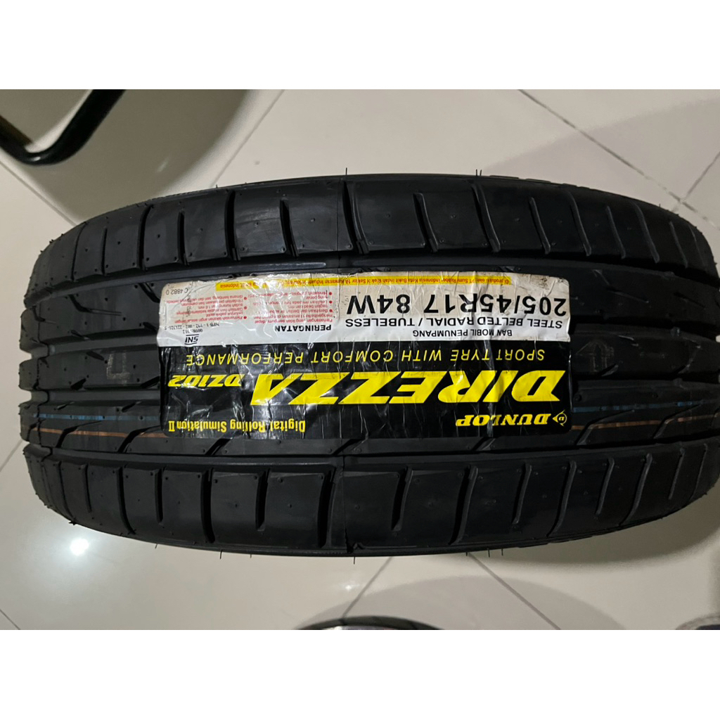Dunlop Direzza 205/45R17