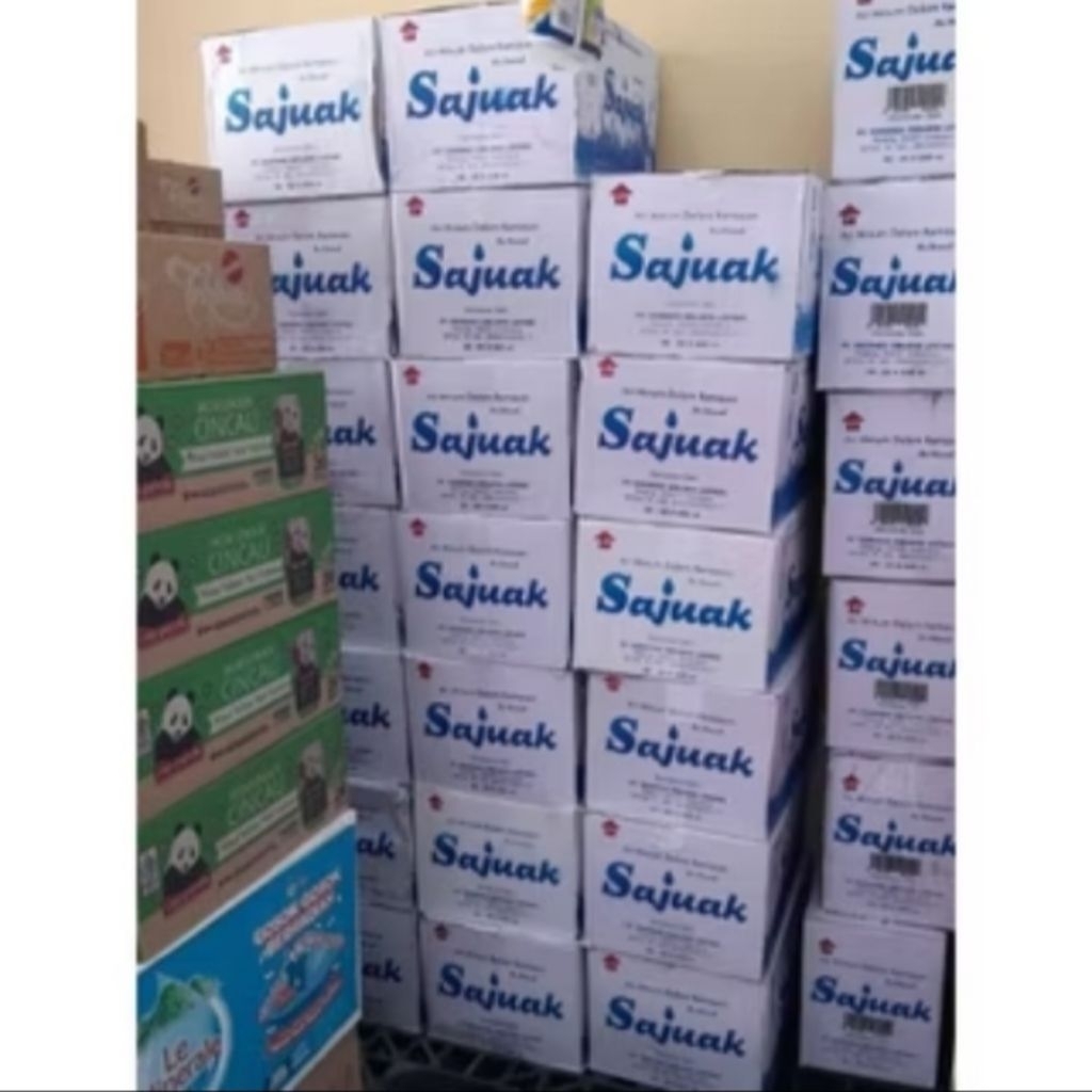 Sajuak Air Minum Mineral Cup Gelas Botol 220ml, 330ml, 600ml, 1500ml