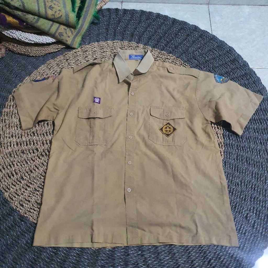 [PRELOVED] Baju Atasan Seragam Sekolah Pramuka SMP SMA Laki Laki Coklat