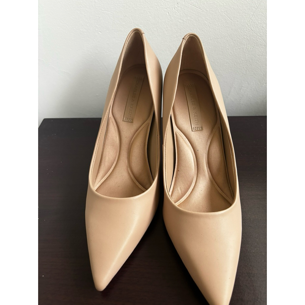Preloved Heels Charles and Keith Original