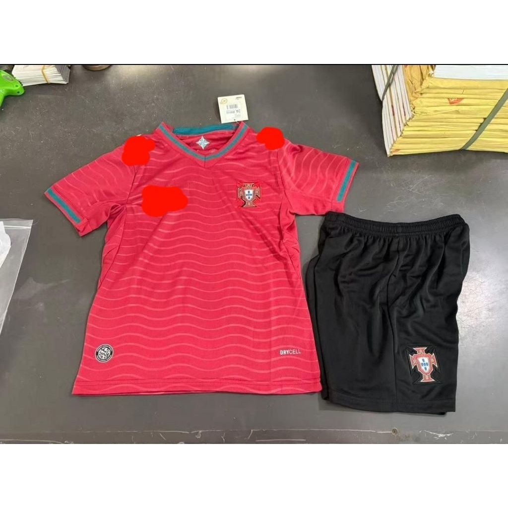 Stelan Setelan Jersey Kaos Baju Sepak Bola Portu Portugal Home Away 3rd Third Training Special Editi