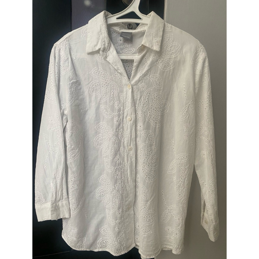 Preloved Kemeja This Is April