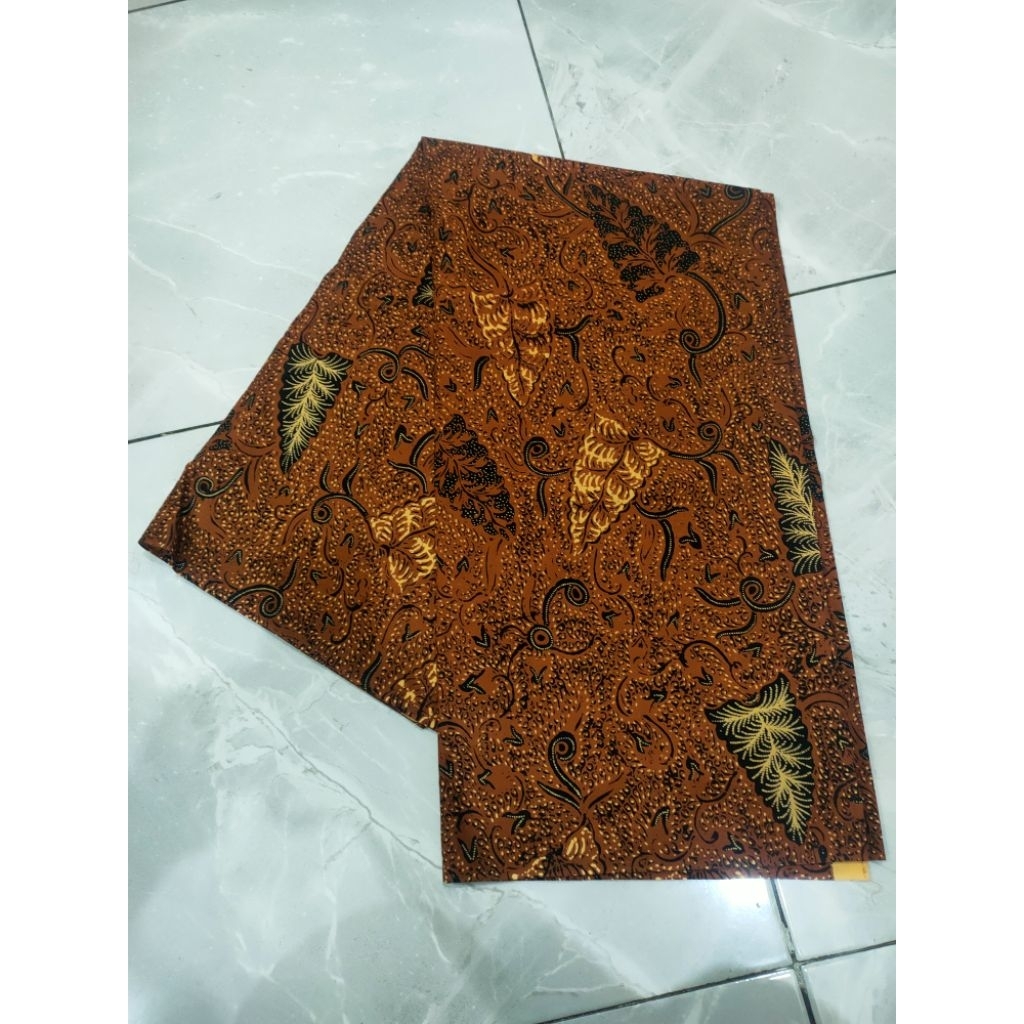 Jarik batik motif lompongan sogan solo