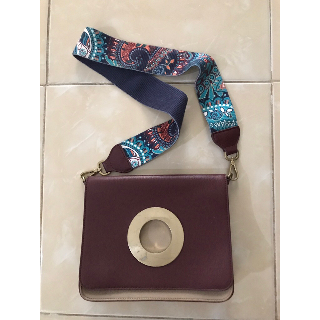 Bekas - Tas Selempang Wanita Merk Hush Puppies original