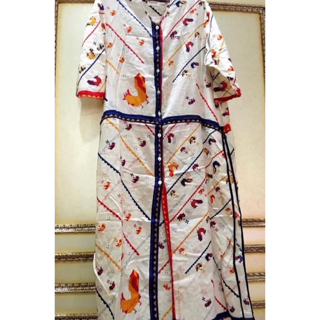 Baju Panjang Ayam Sejauh Mata Memandang