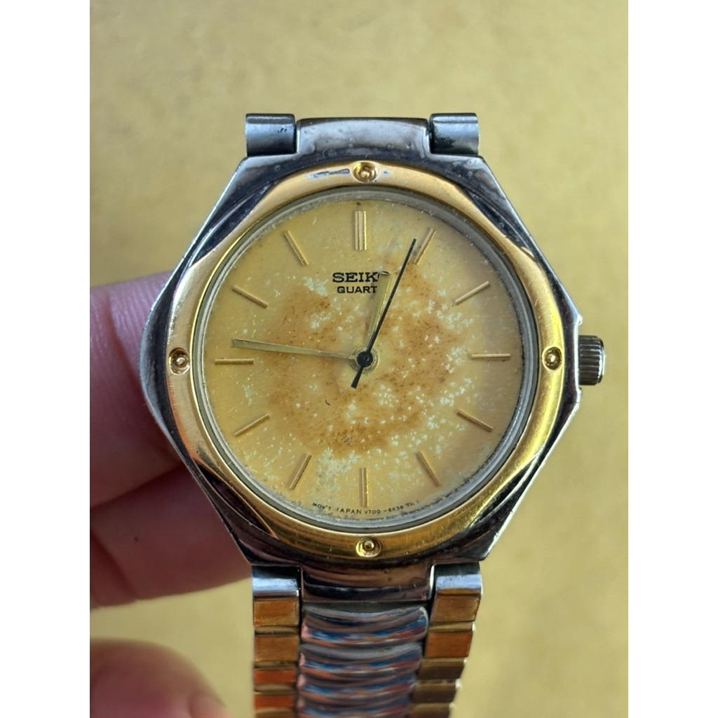 JAM TANGAN SEIKO QUARTZ GLD