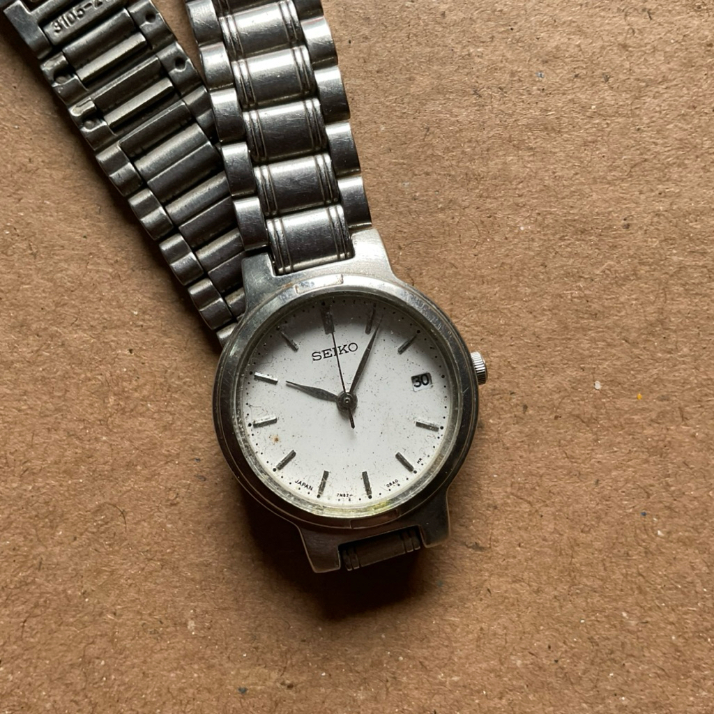 Jam Tangan Wanita Seiko Quartz 7N82