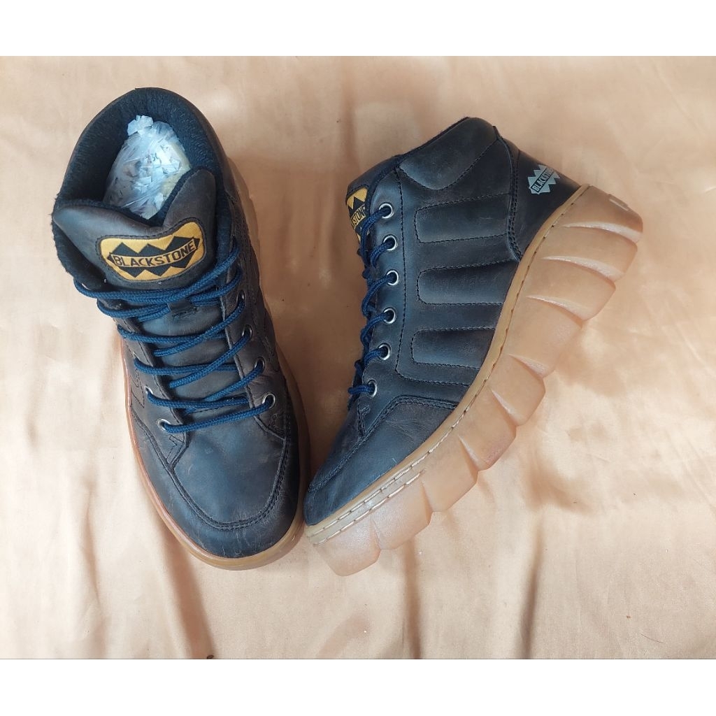 Boots Blackstone Mid