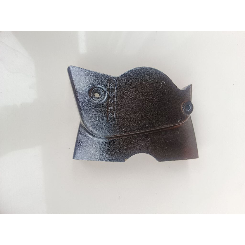 Tutup gear depan yamaha crypton/vega