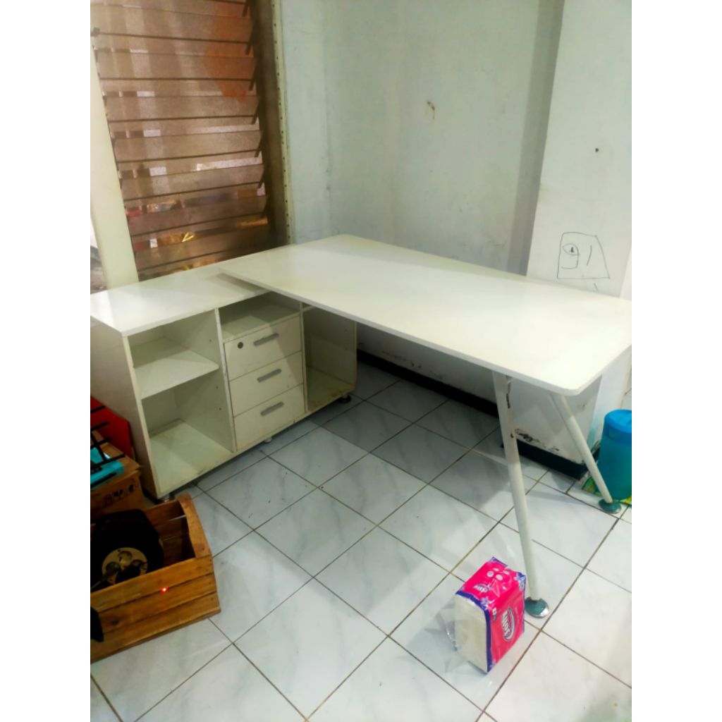 Meja Kantor Informa Meja Belajar Meja Tulis