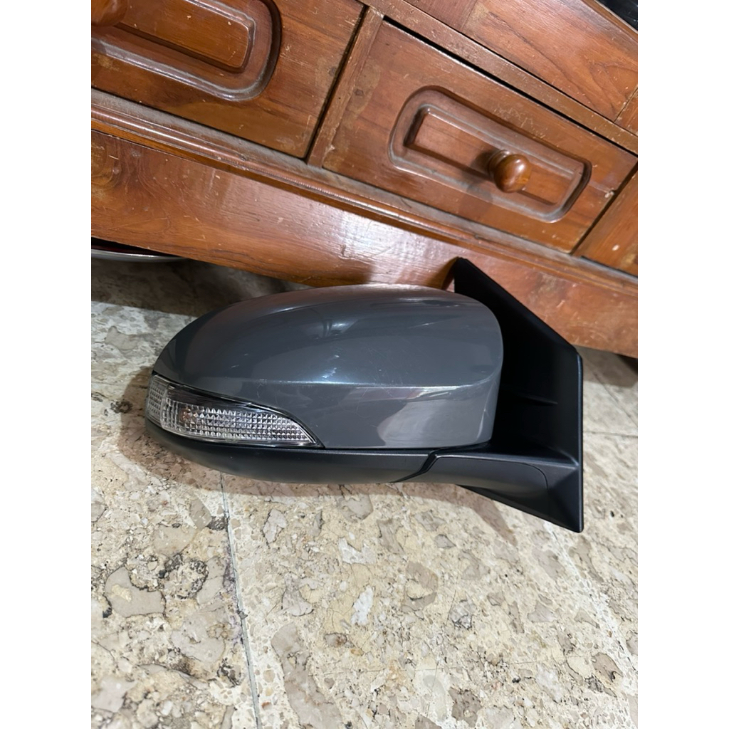 Spion Toyota Yaris Trd 2014-2021 Kanan Original