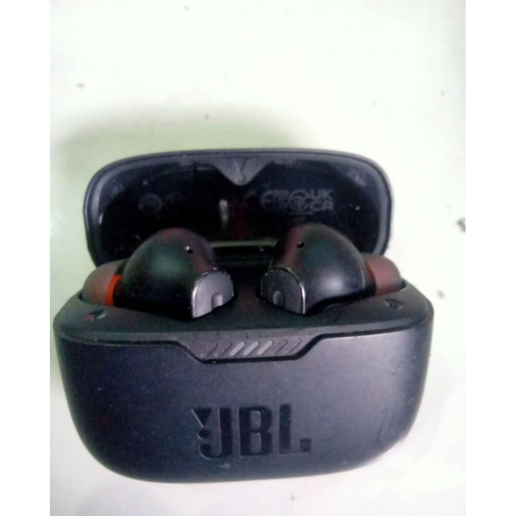 TWS JBL Turn 230Nc ORI