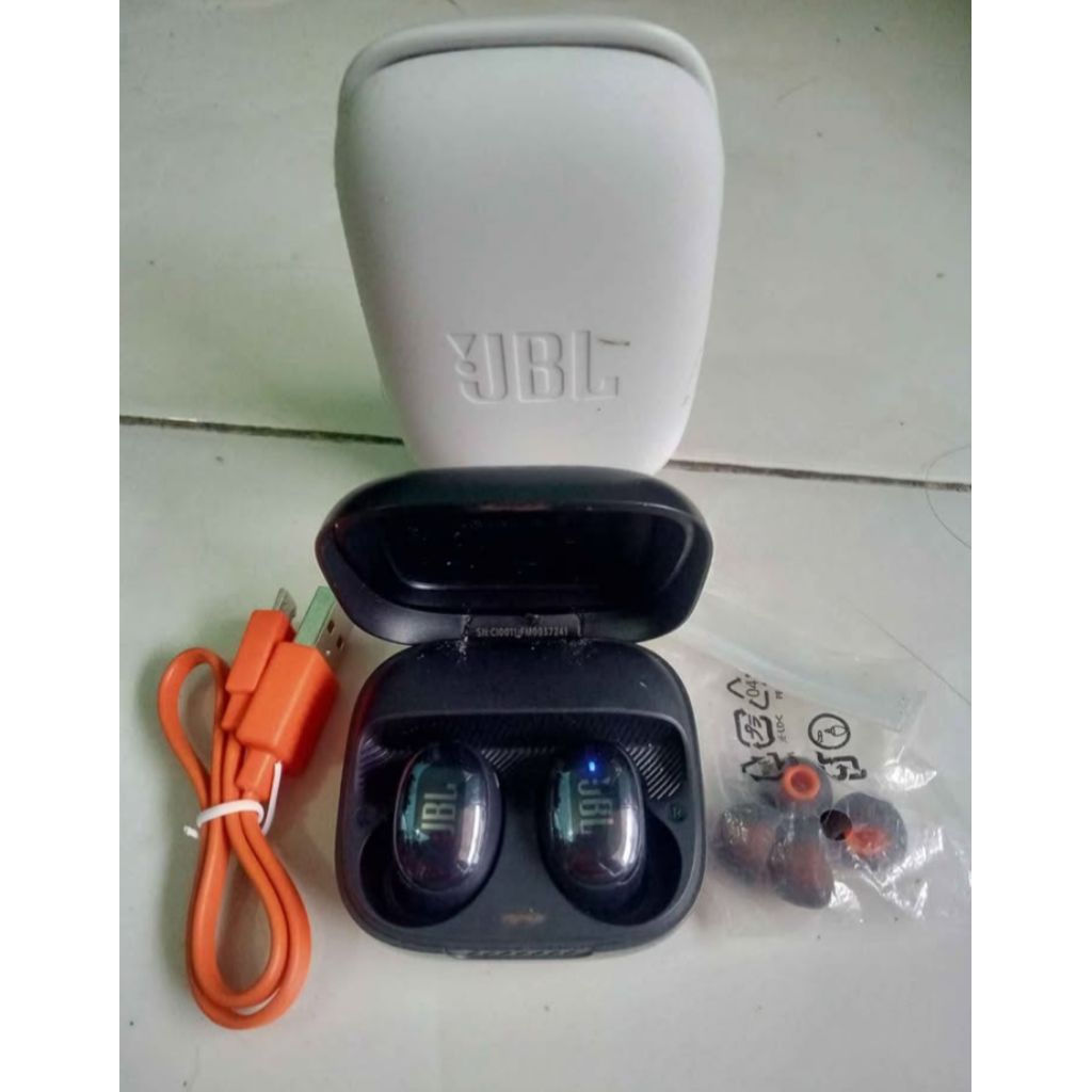 TWS JBL Live Free 2 ORI