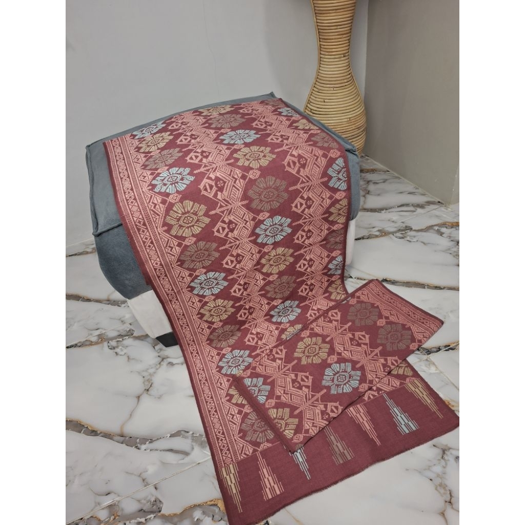 KAIN TENUN SONGKET ASLI LOMBOK
