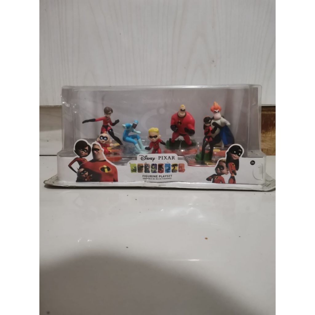 Disney Pixar The Incredible Figurine Playset Disney Store preloved