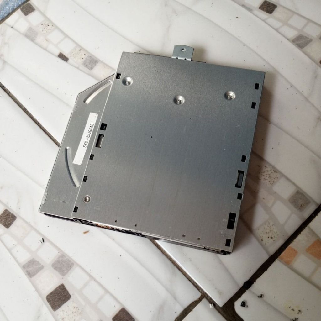 DVD Laptop rusak bahan lebur