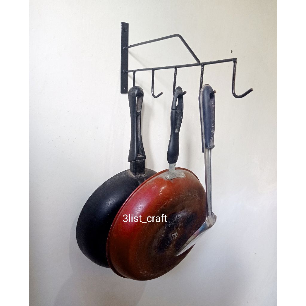 Rak gantungan wajan / rak gantungan panci / rak gantungan teflon / rak dapur minimalis