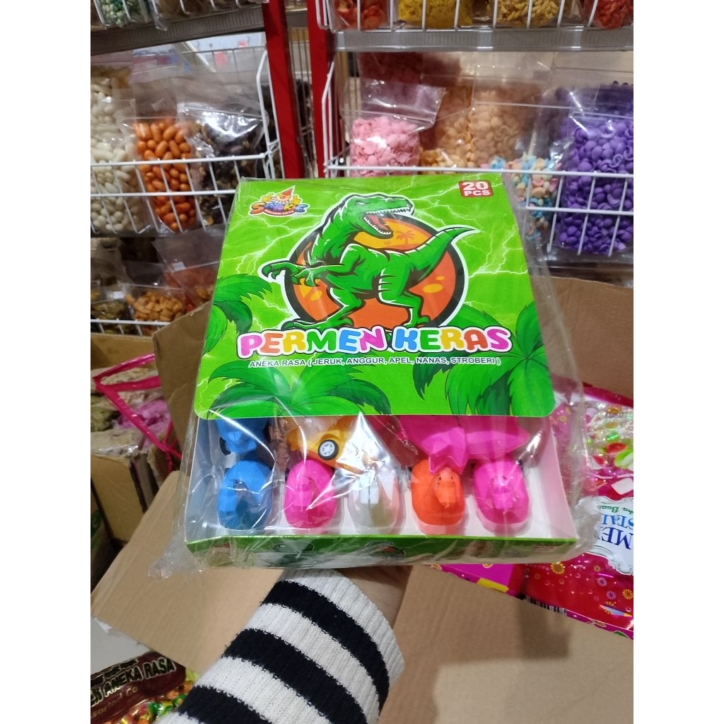 permen keras dinosaurus