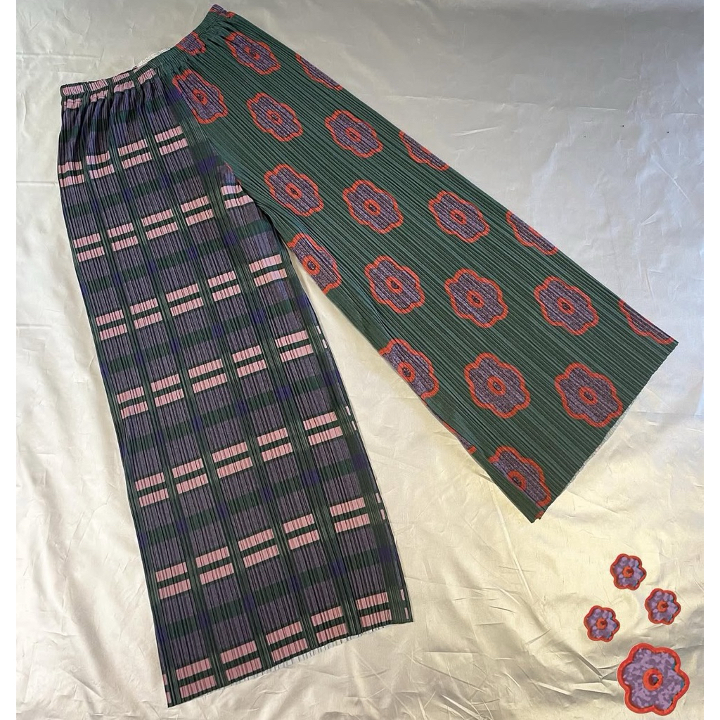 PL Boo Stoodio Claire de Lune pleats pants