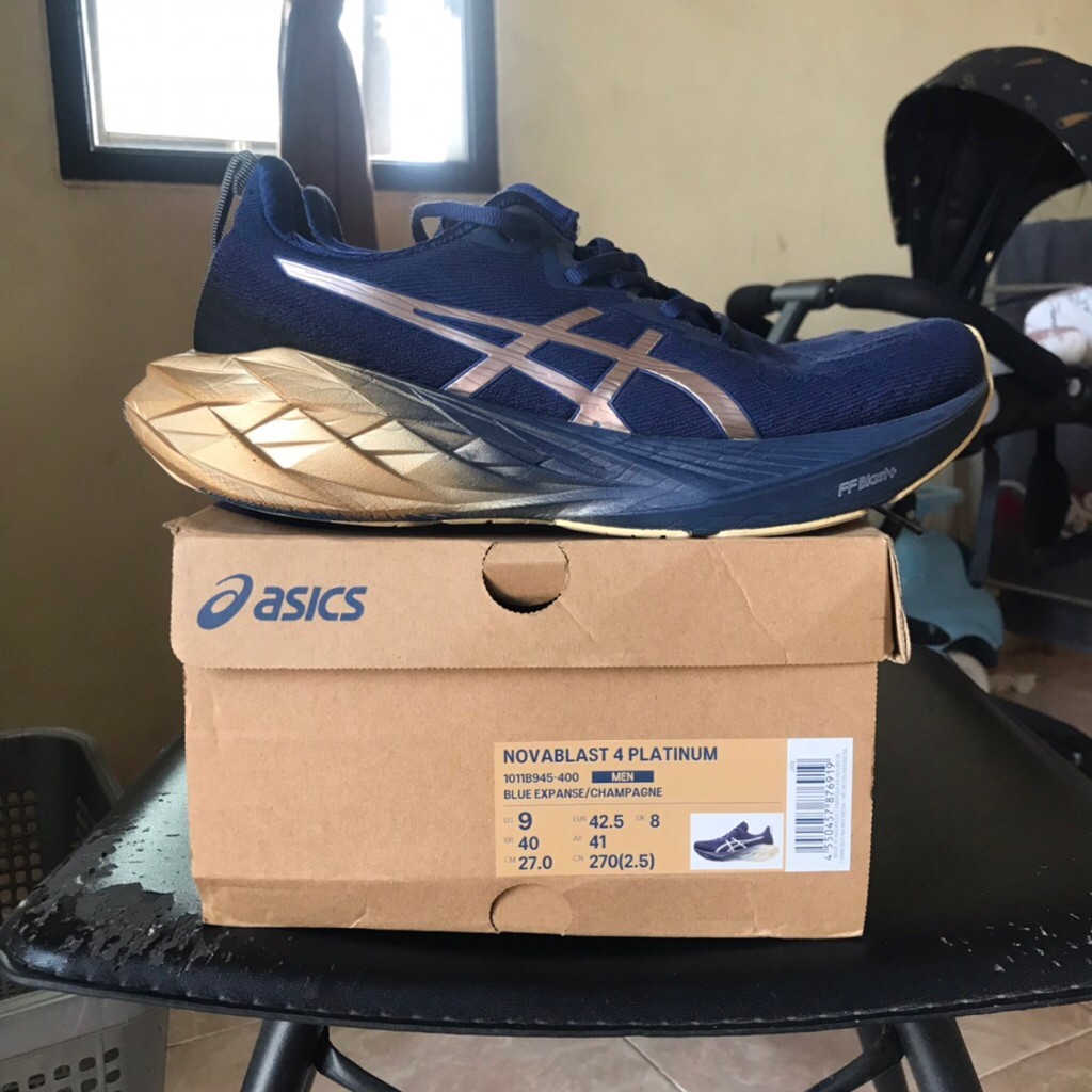 ASICS NOVABLAST 4 PLATINUM