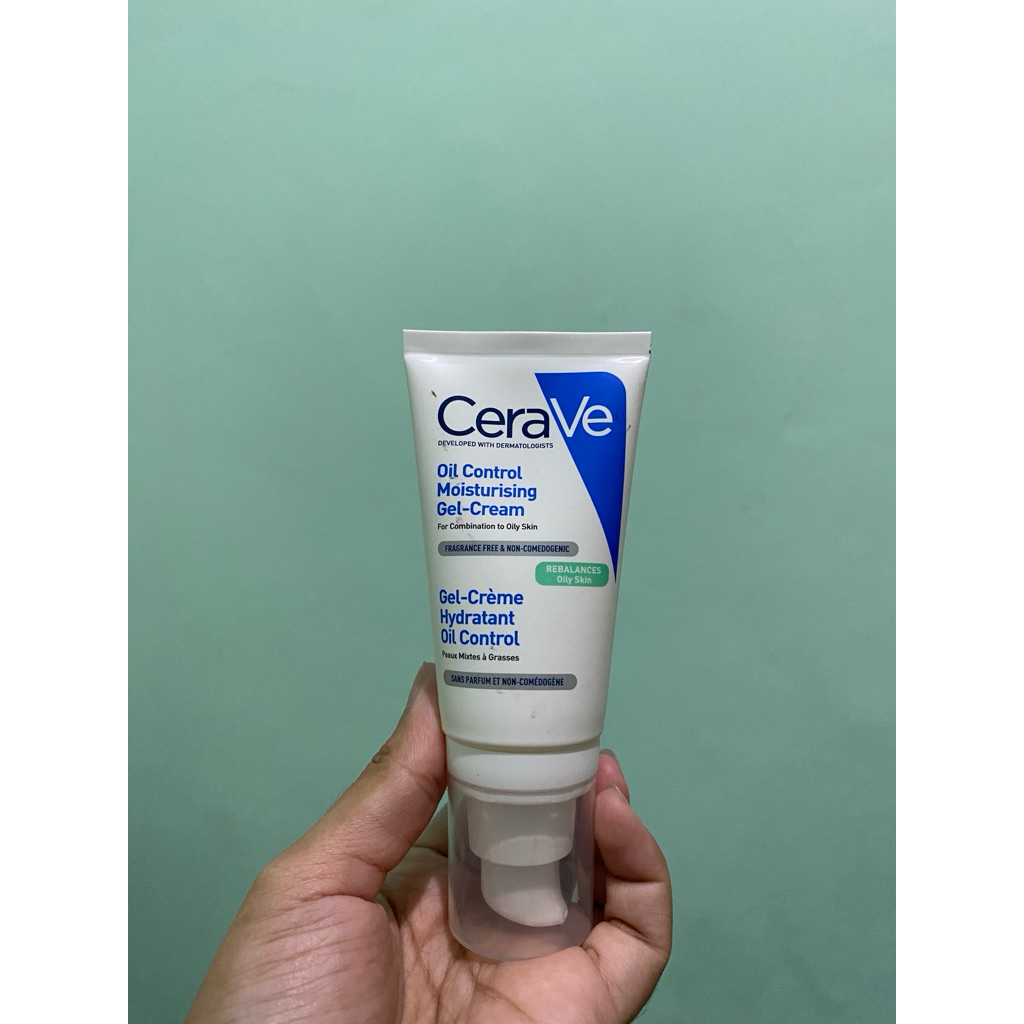 PRELOVED CERAVE OIL CONTROL MOIST