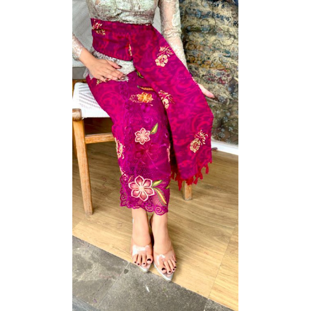 Kamen tenun endek bordir kerawang set selendang