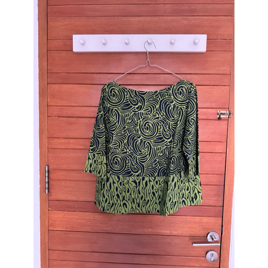 Preloved Batik Danar Hadi