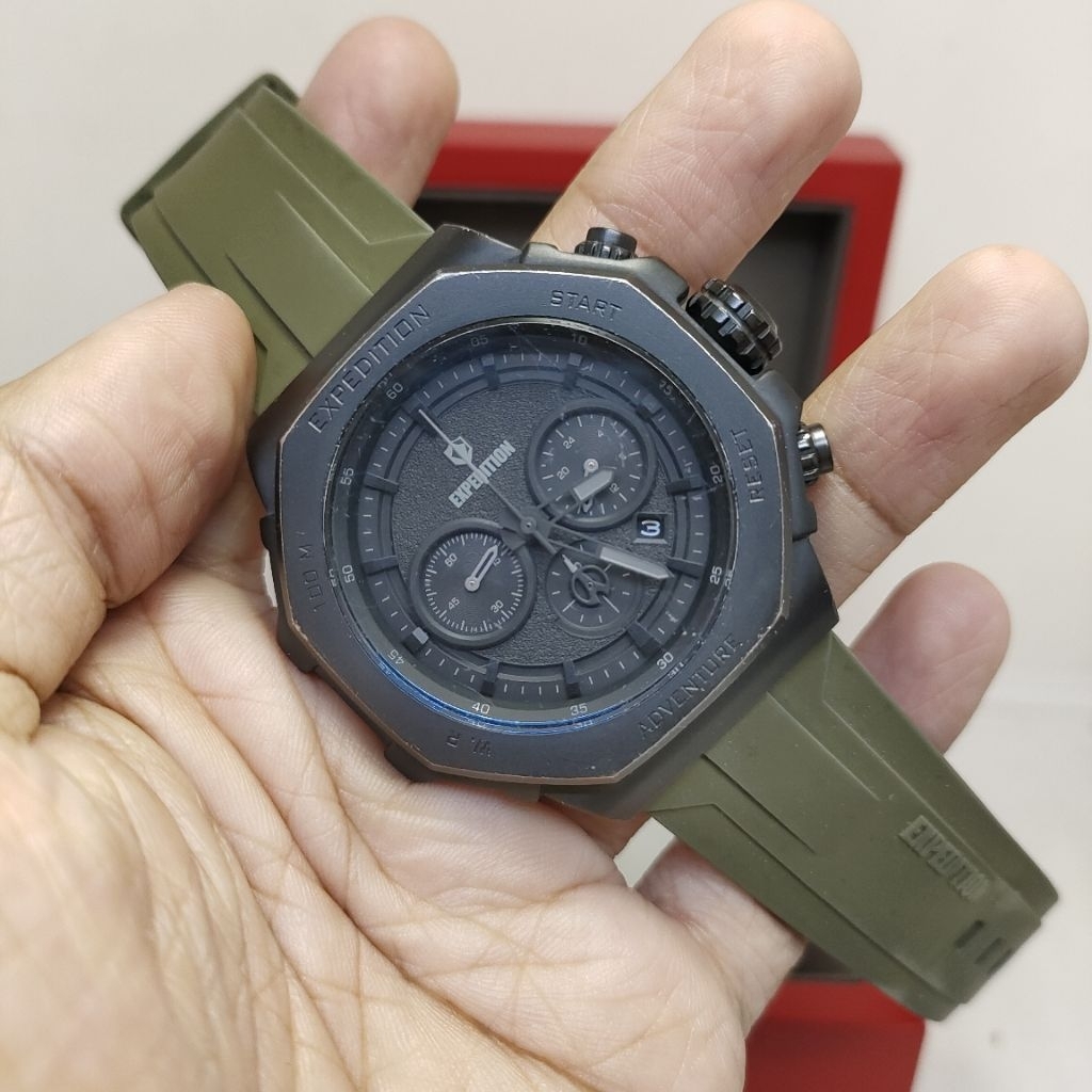 Expedition second Cowo tipe E6816M Army