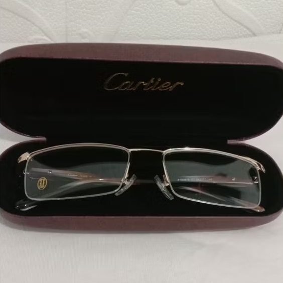 Preloved kacamata Cartier unisex .