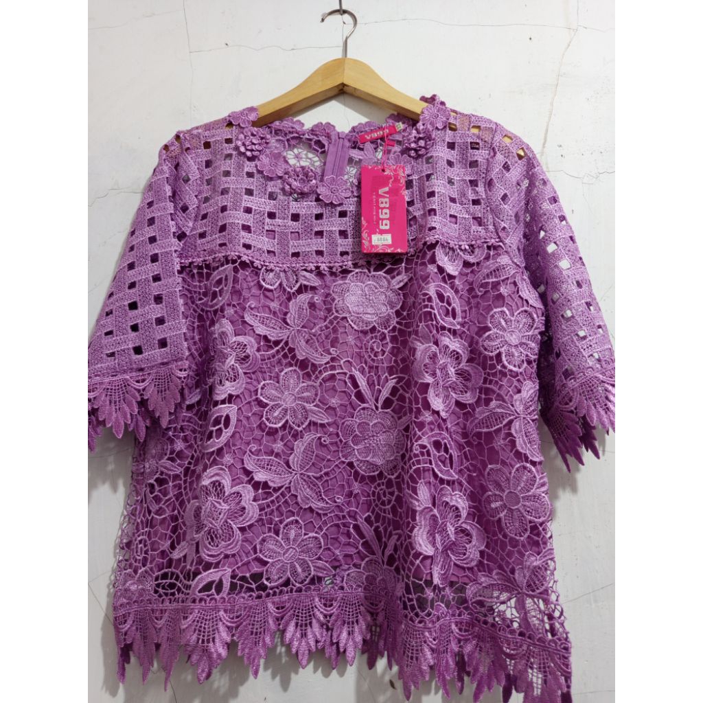 Atasan Brokat Bangkok V899