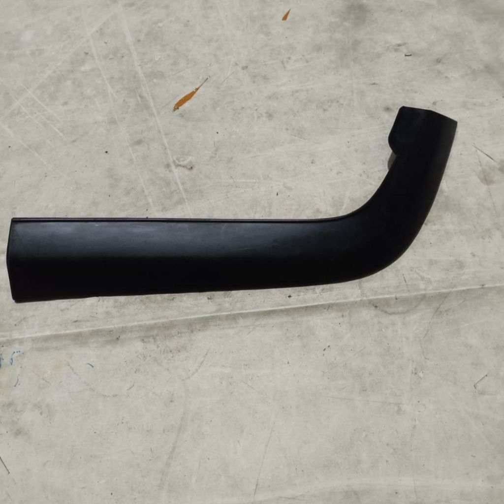 Lis lips bemper belakang kanan honda accord cielo 96 97 98 original 71502-SV4-0100