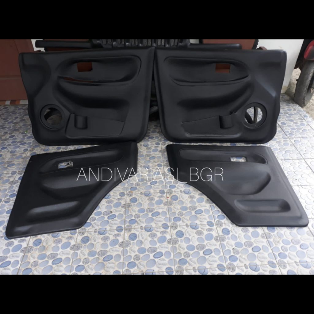 Doortrim backlading Kijang Kapsul LGX LSX LX