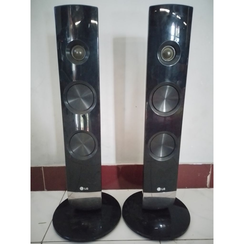 Speker Pasif Tower LG Sepasang Seken Suara Jernih