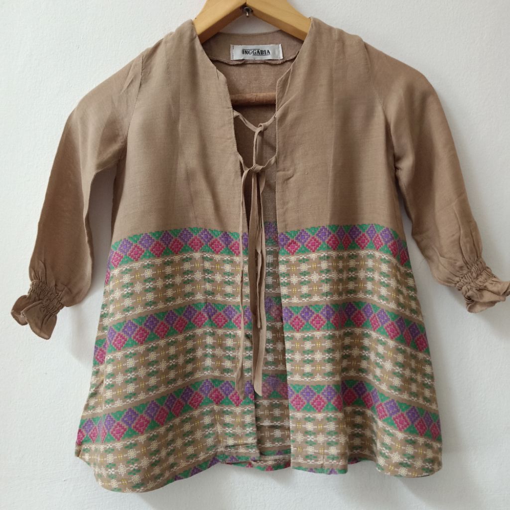 Inggabia outer blazer batik motif etnik anak perempuan wanita bahan katun adem jahitan rapi usia 2-4