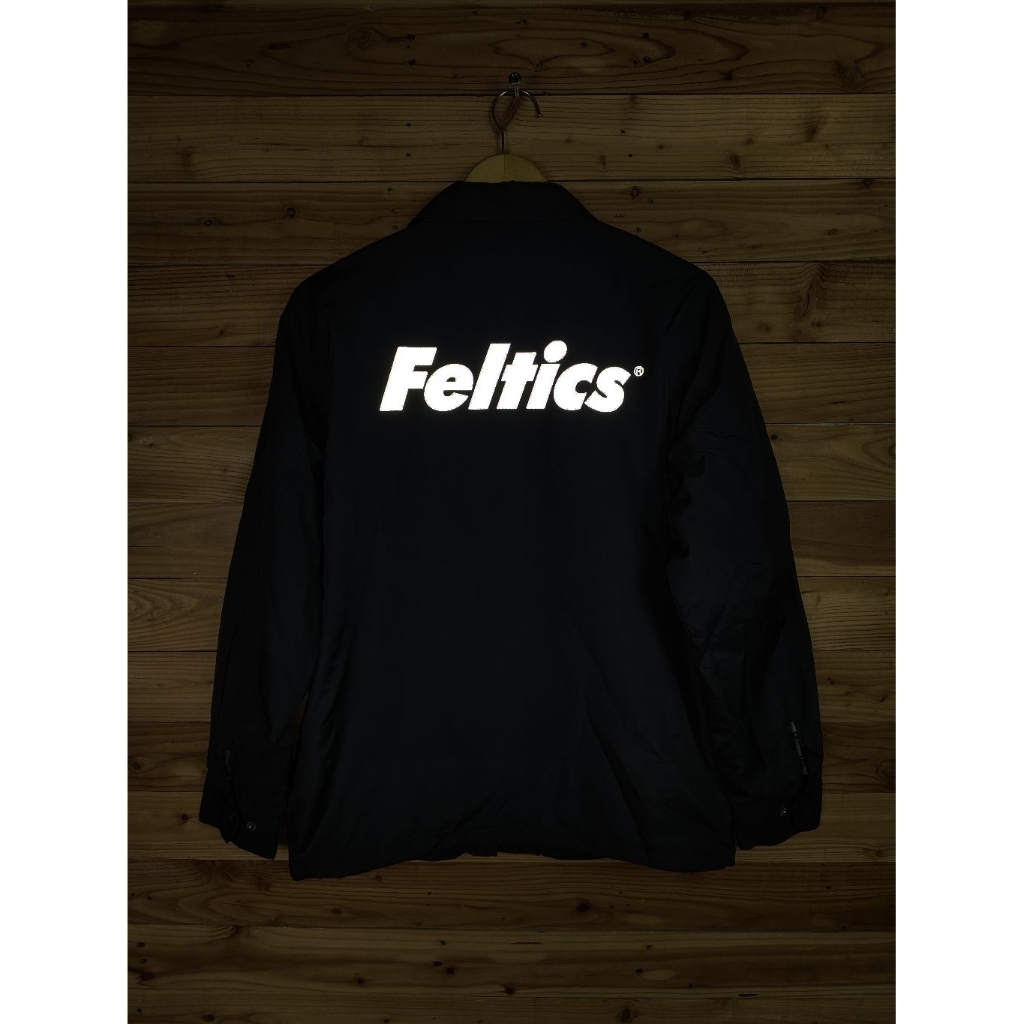 FELTICS REFLECTIVE BIG LOGO COACH JACKET SIZE M