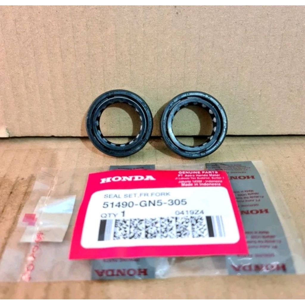 Oil Sil Seal Shock Sok Set Grand Supra Vario Kharisma BeAT Fi Revo (GN5)