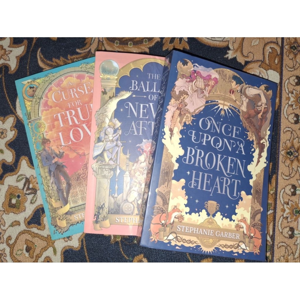 preloved novel OUABH set