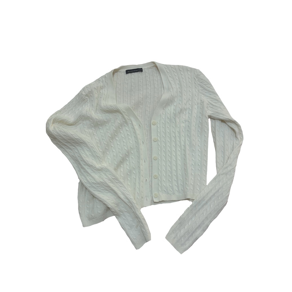 brandy melville cardigan (never worn)