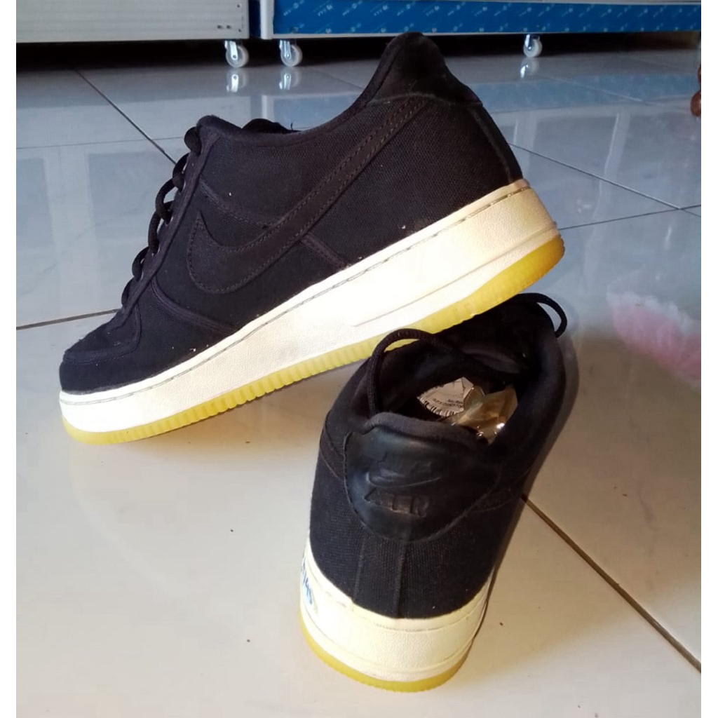 Nike Air Force 1 Low Canvas Black size 43/275