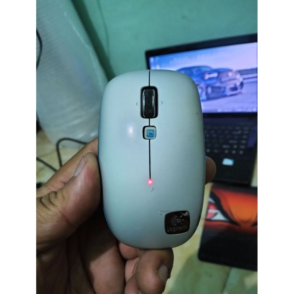 Mouse Logitech wireless V550 original bekas normal