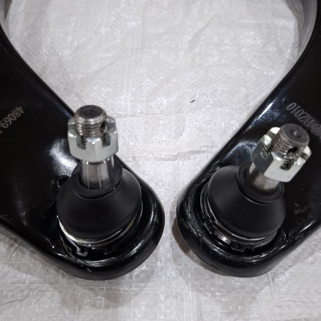 LOWER ARM ASSY AVANZA OLD